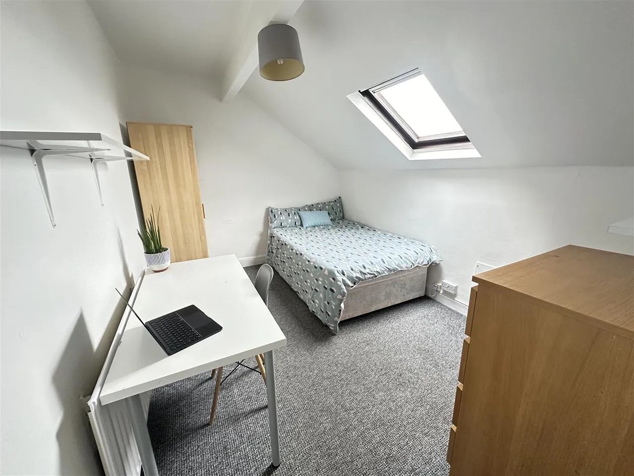 Hartley Crescent, Woodhouse, LS6, photo 9