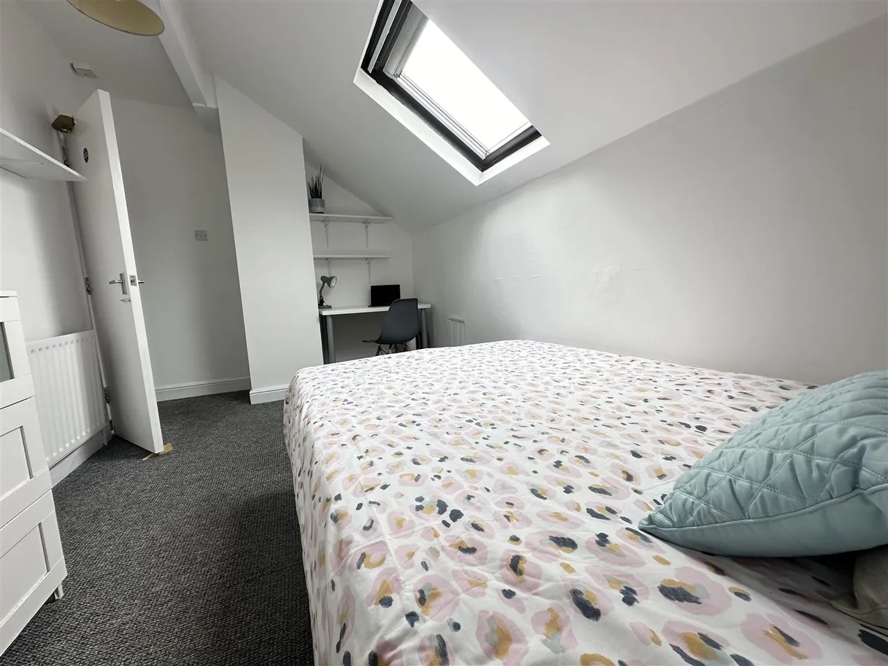 Hartley Crescent, Woodhouse, LS6, photo 8