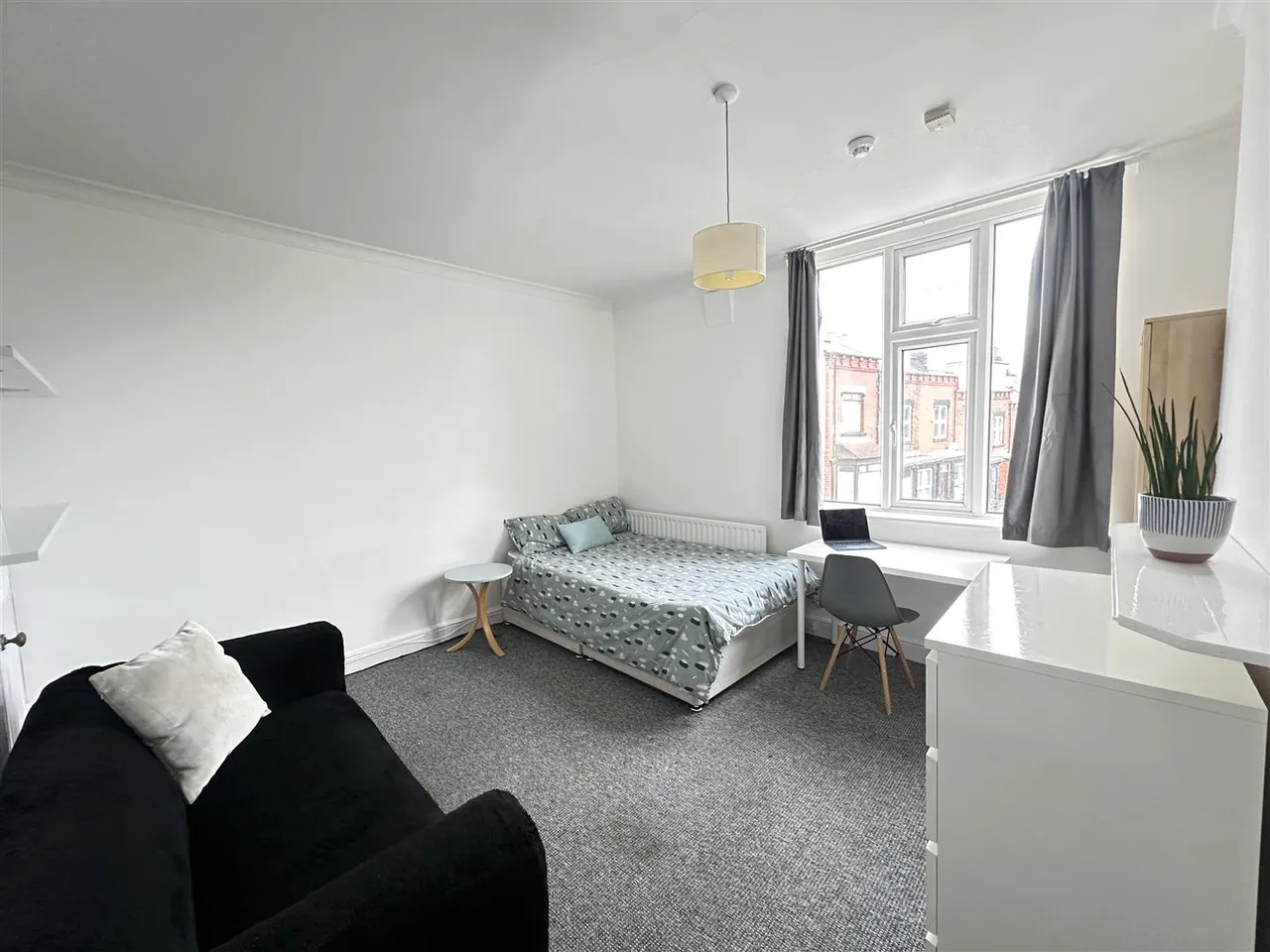 Hartley Crescent, Woodhouse, LS6, photo 14