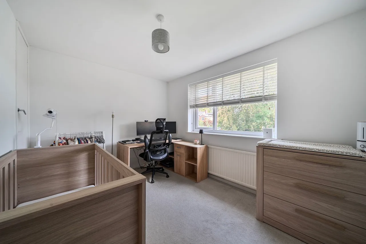 Bramley Close, Wilmslow, photo 13