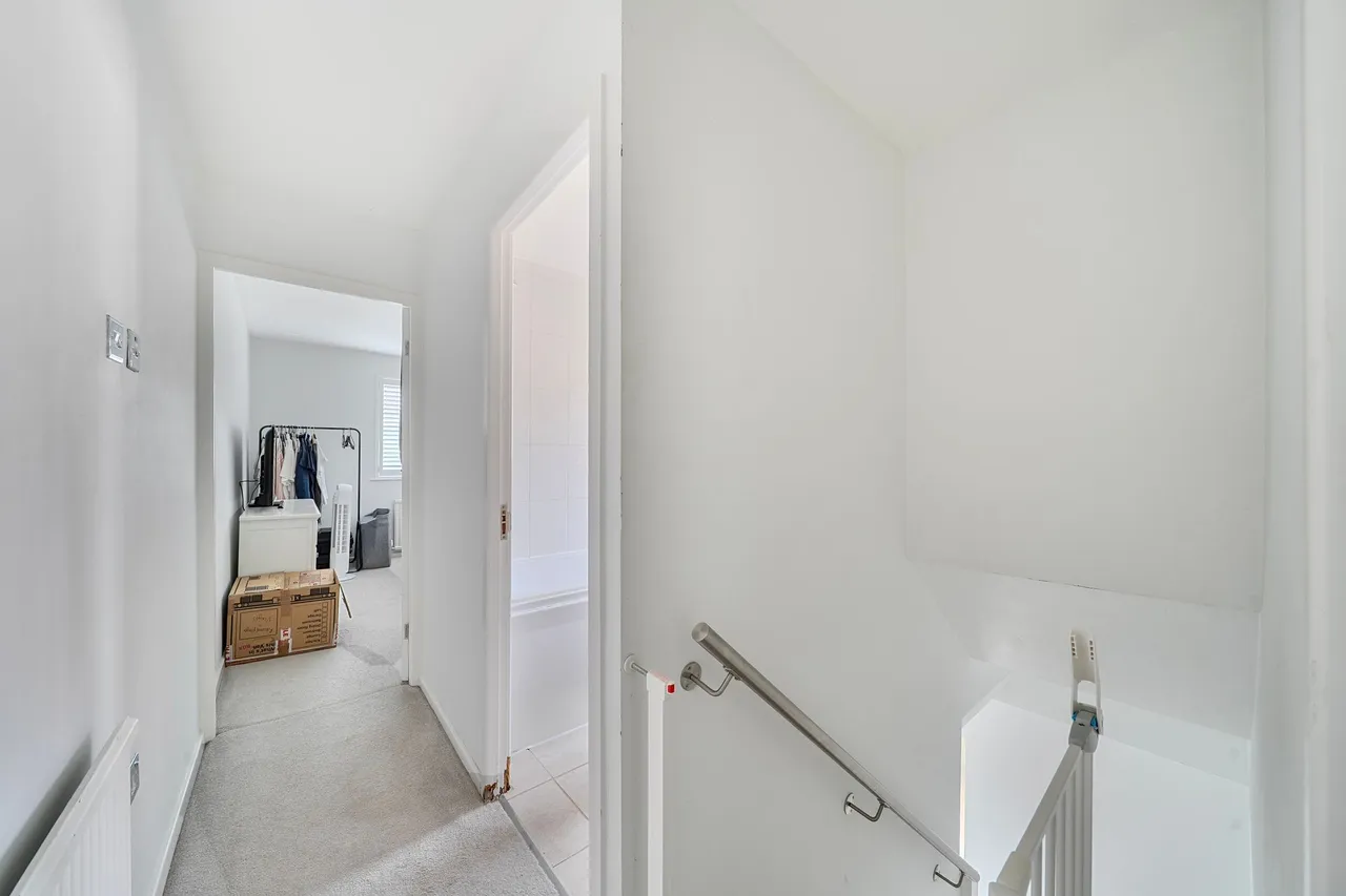 Bramley Close, Wilmslow, photo 12