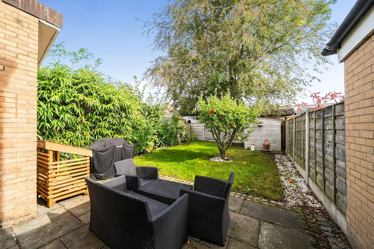 Bramley Close, Wilmslow, photo 16