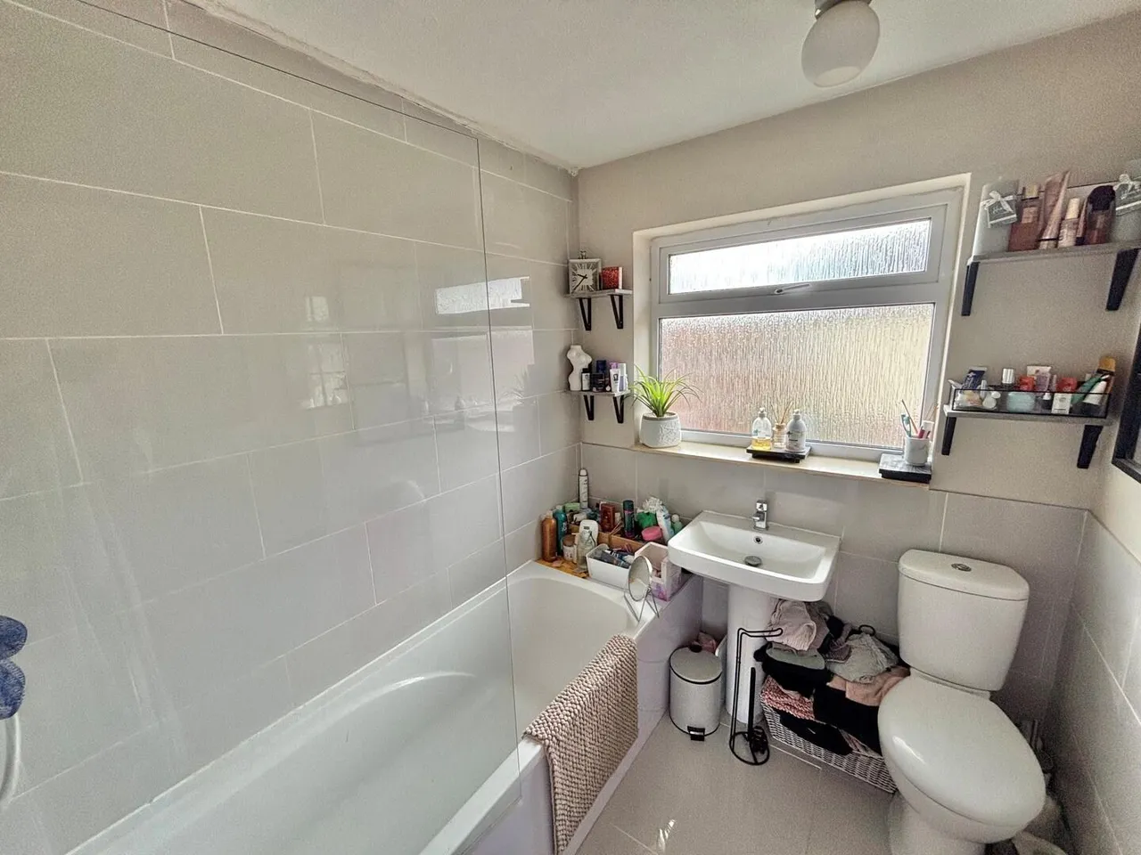 Stuart Close, Trowbridge, BA14, photo 8