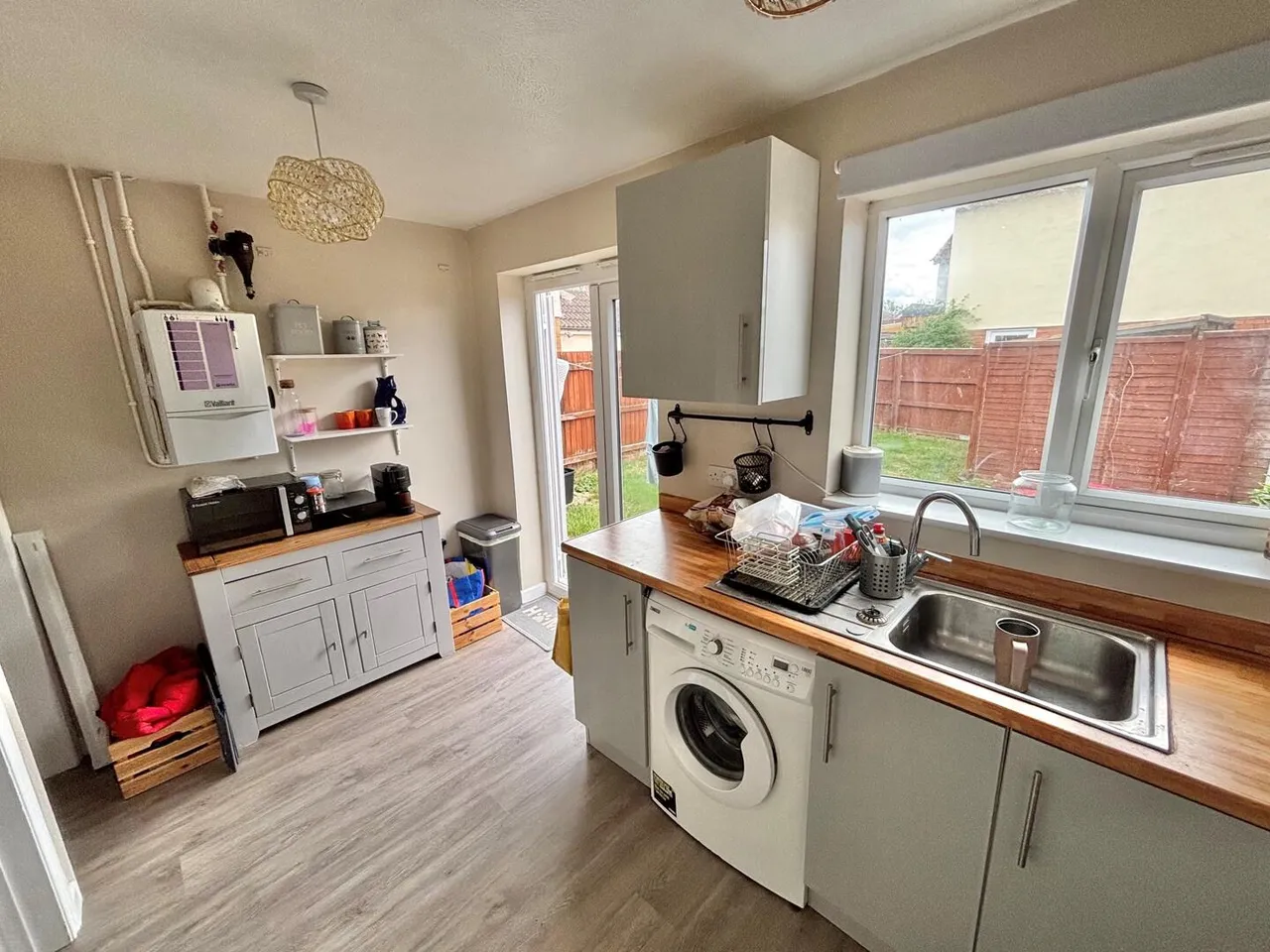 Stuart Close, Trowbridge, BA14, photo 4