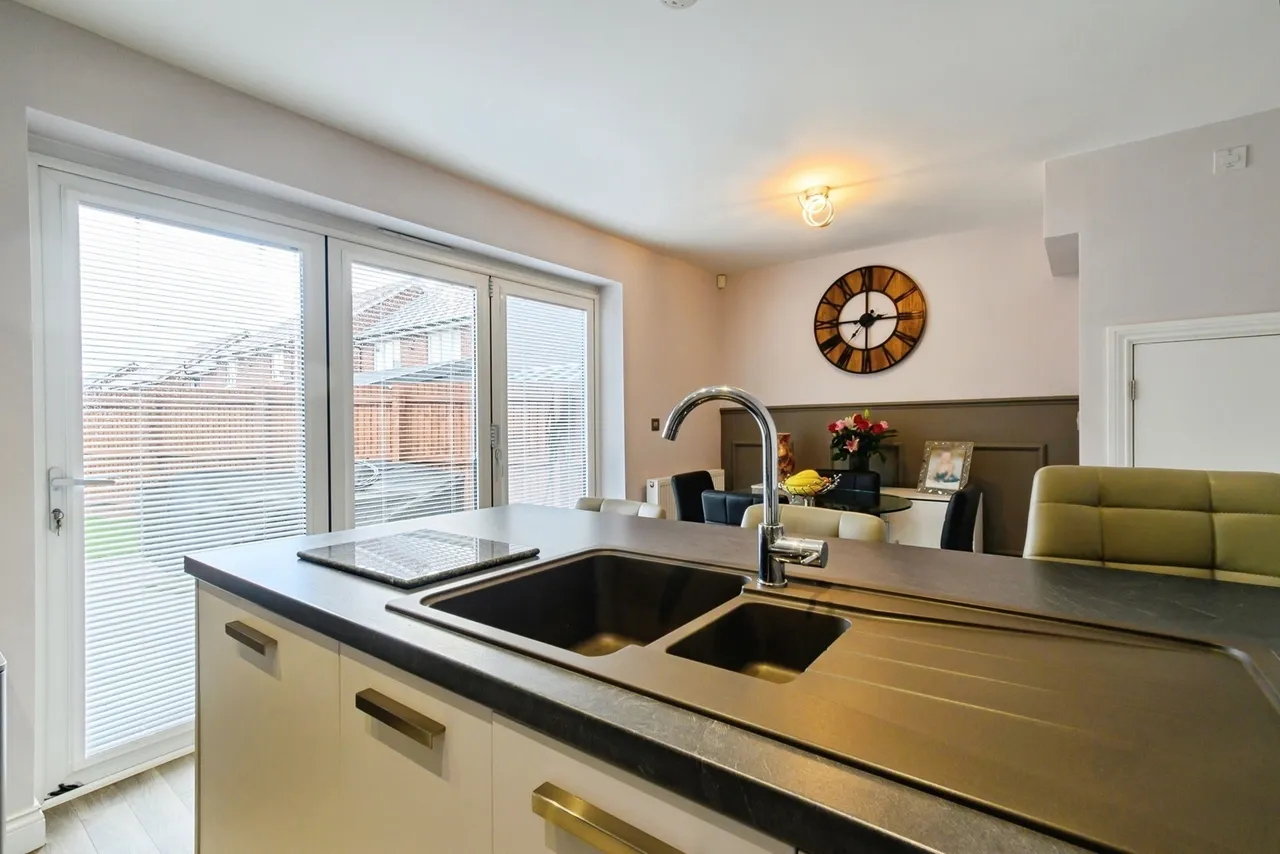Verdant Green Close, Worsley, Manchester, Greater Manchester, M28, photo 8