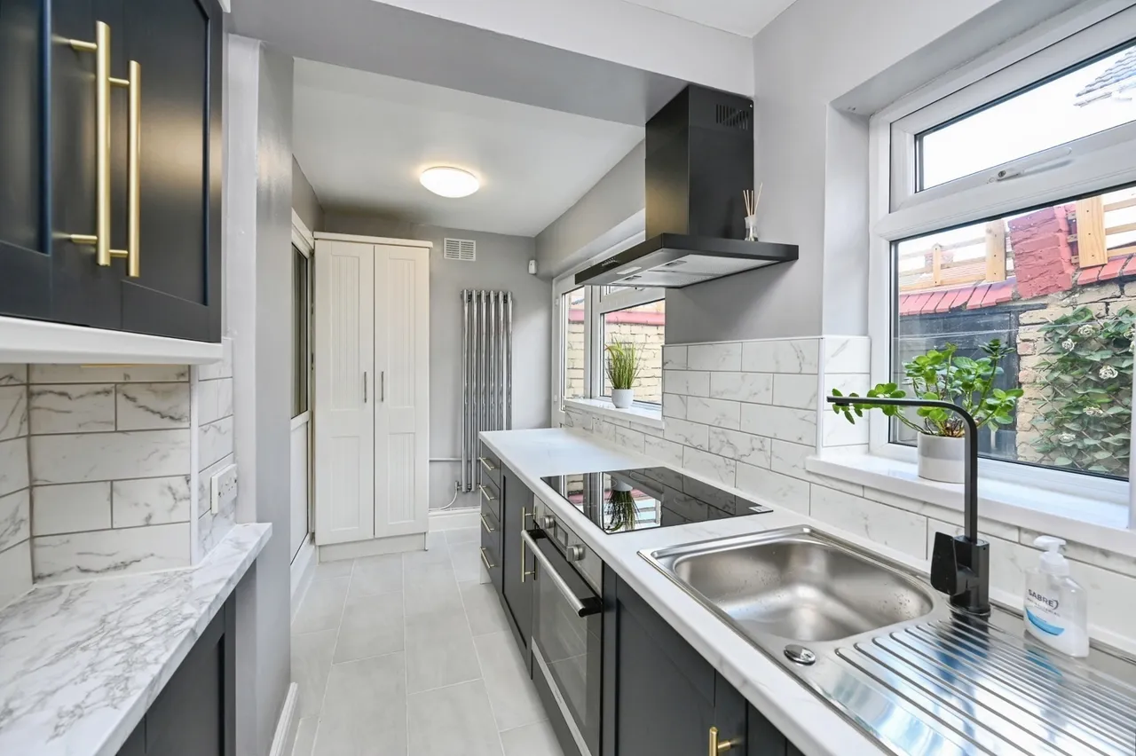 Sunbeam Road, Liverpool, L13, photo 6