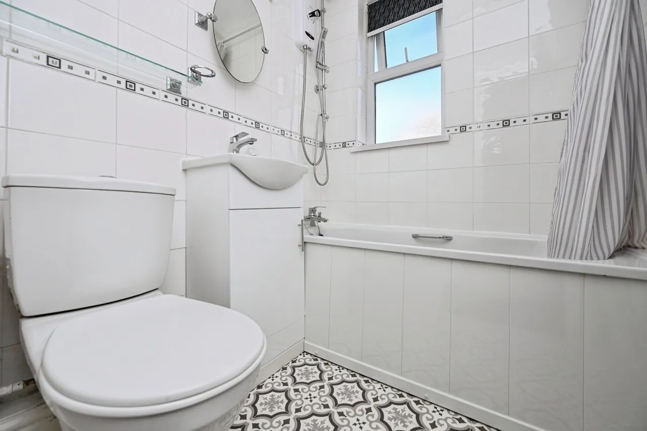 Sunbeam Road, Liverpool, L13, photo 8