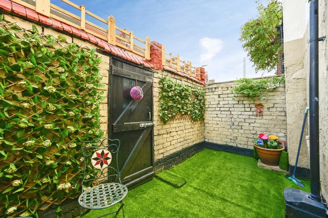 Sunbeam Road, Liverpool, L13, photo 14