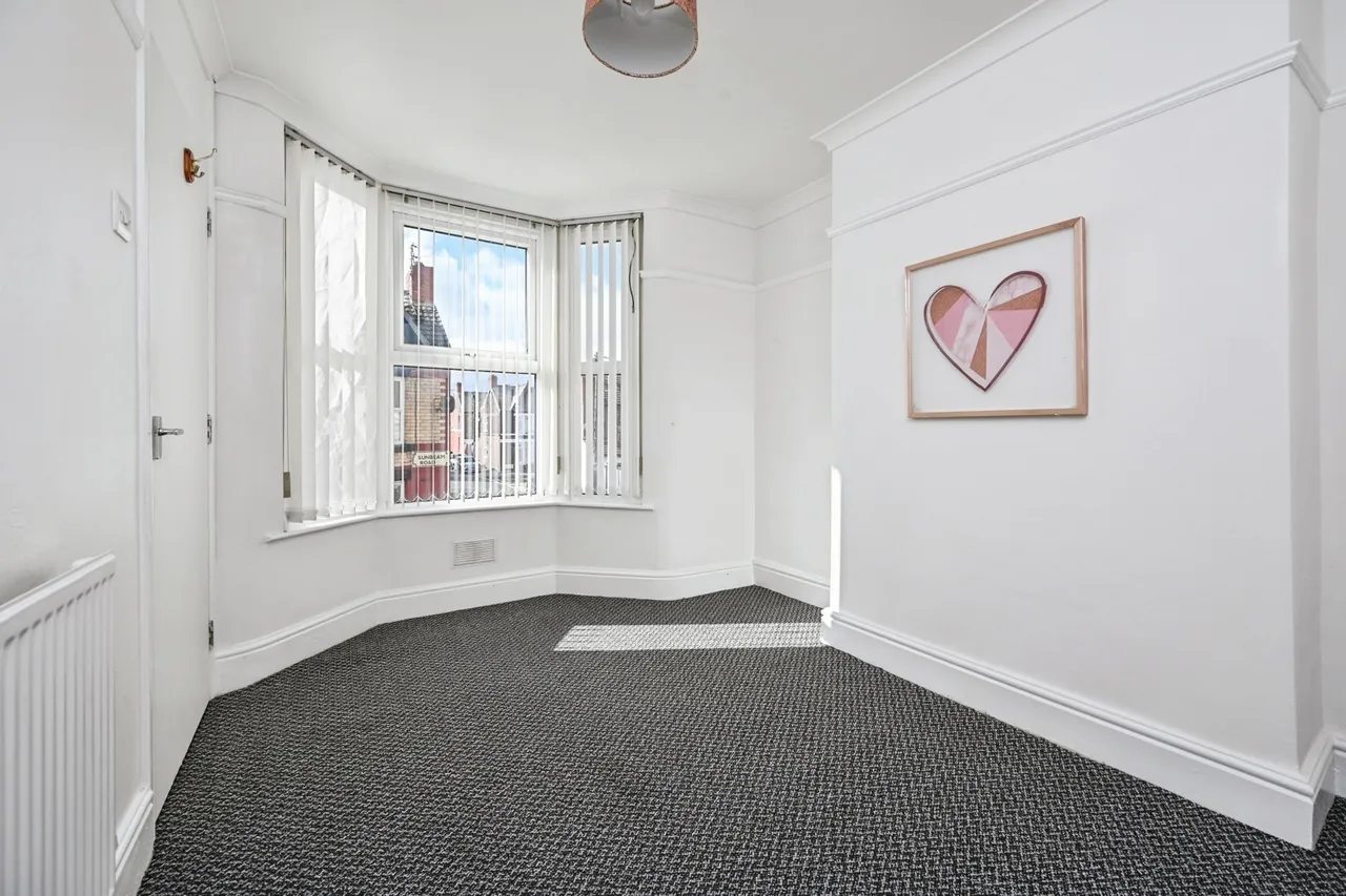 Sunbeam Road, Liverpool, L13, photo 9