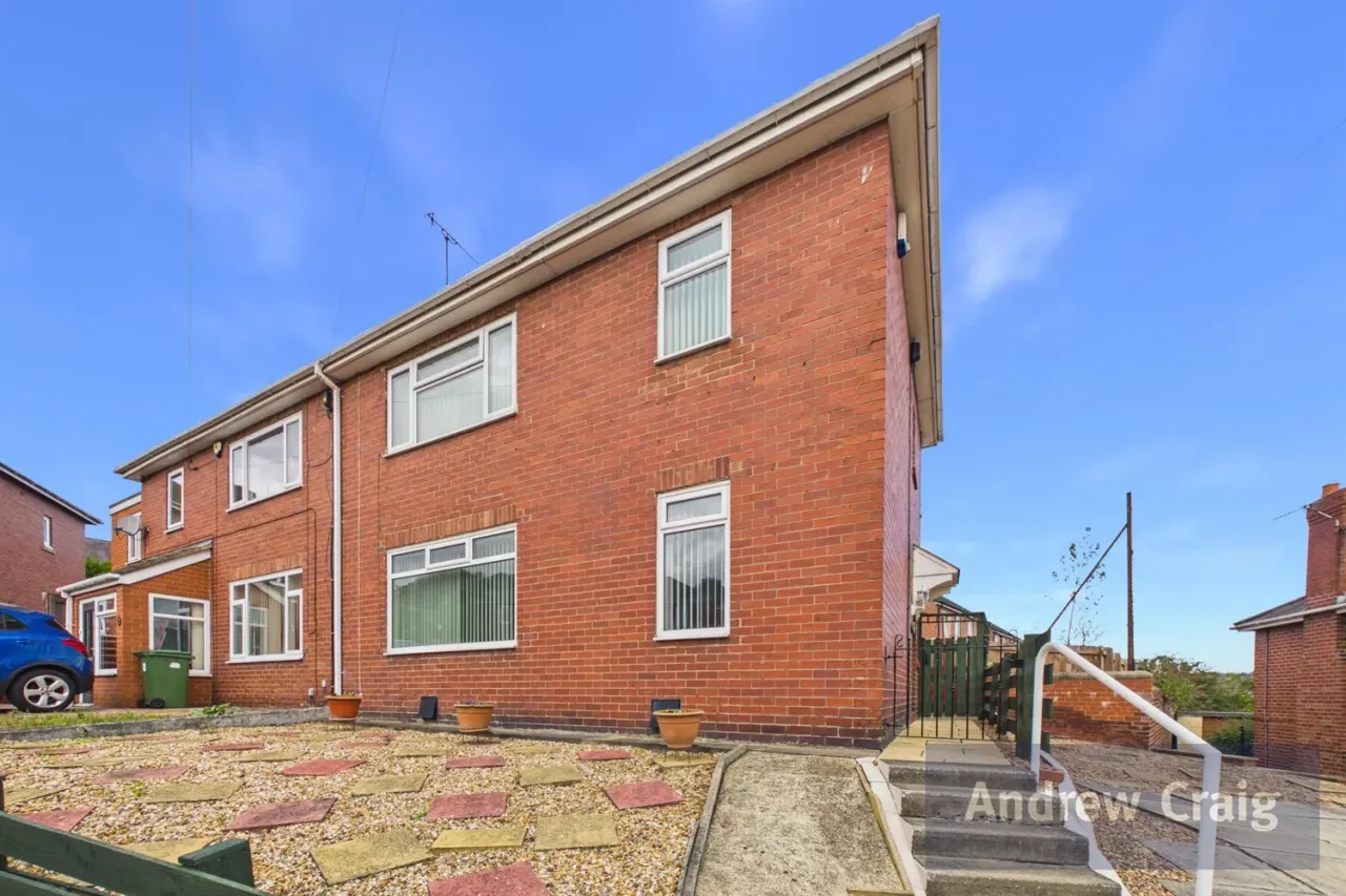 School Avenue, Dunston, NE11, photo 12
