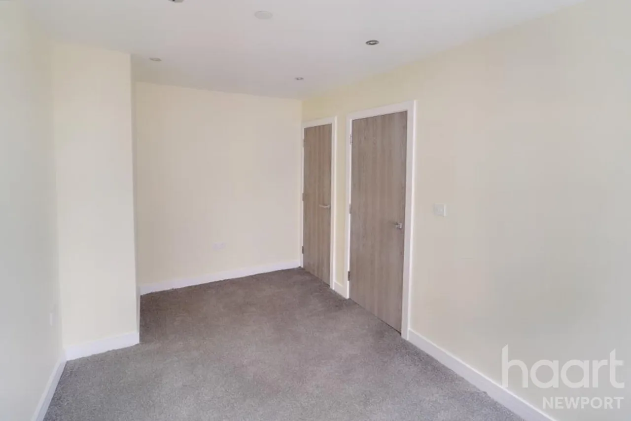 Castle View, Newport, NP20, photo 7