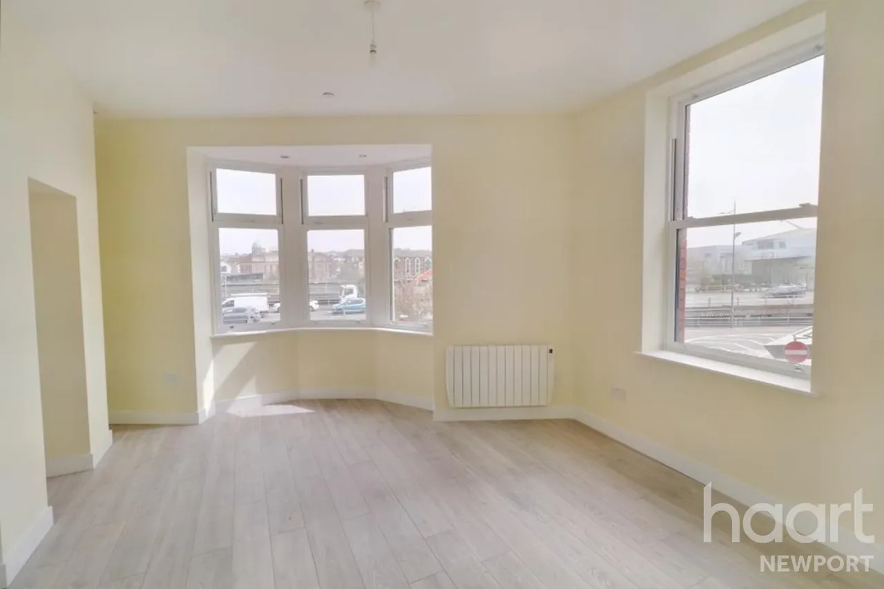 Castle View, Newport, NP20, photo 4