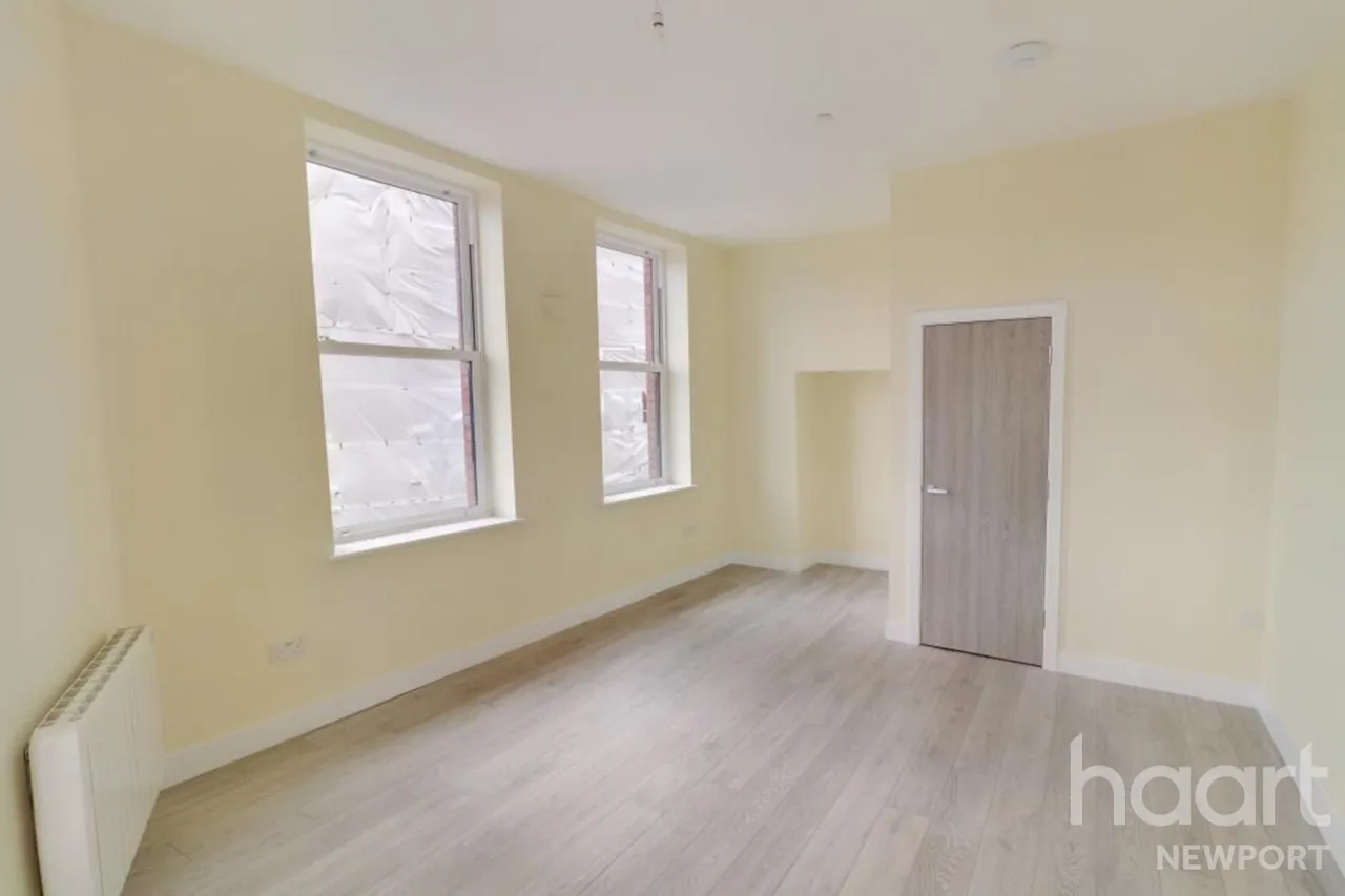 Castle View, Newport, NP20, photo 5