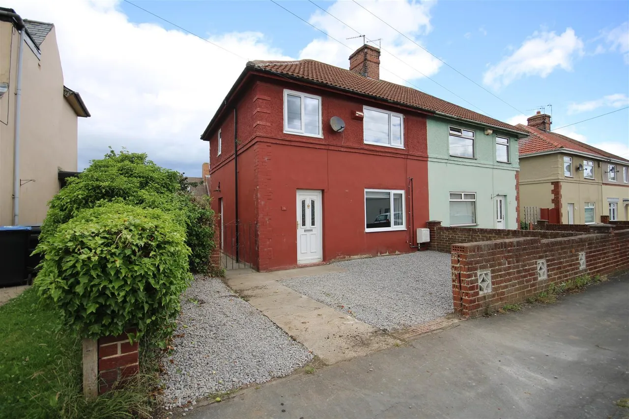 3 bed house for sale, Moor Crescent, Ludworth, DH6
