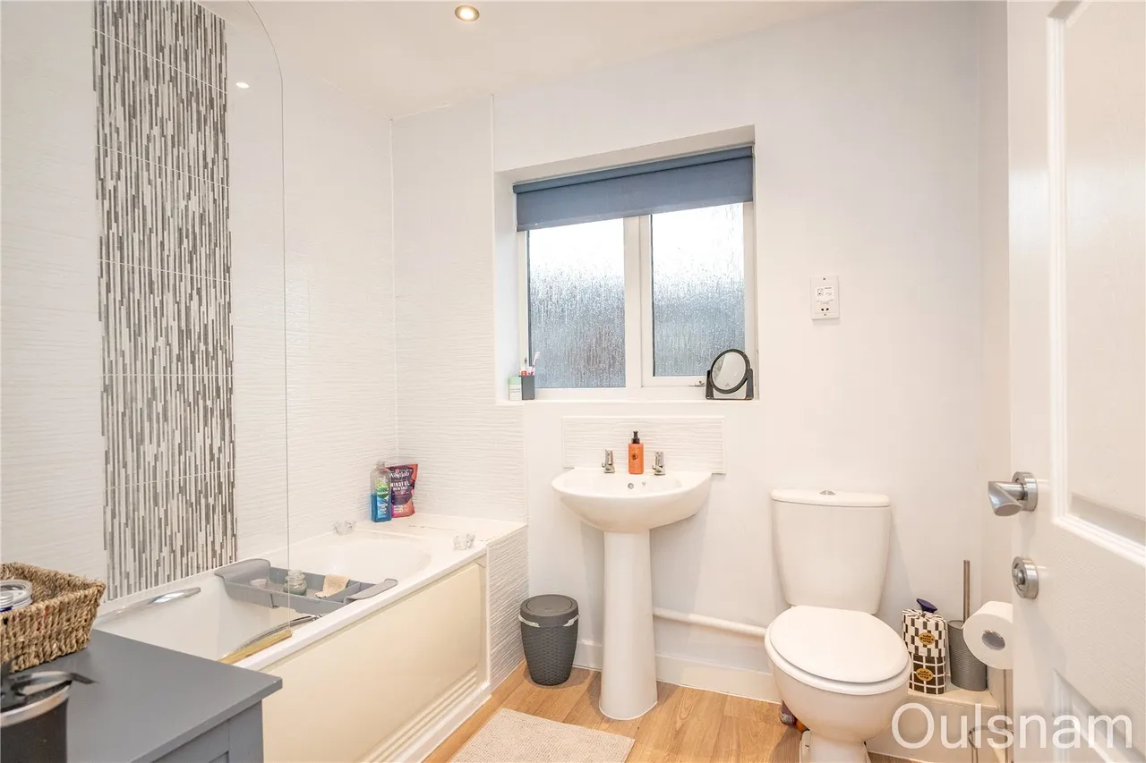 Blakeney Drive, Bromsgrove, Worcestershire, B61 8BG, photo 13