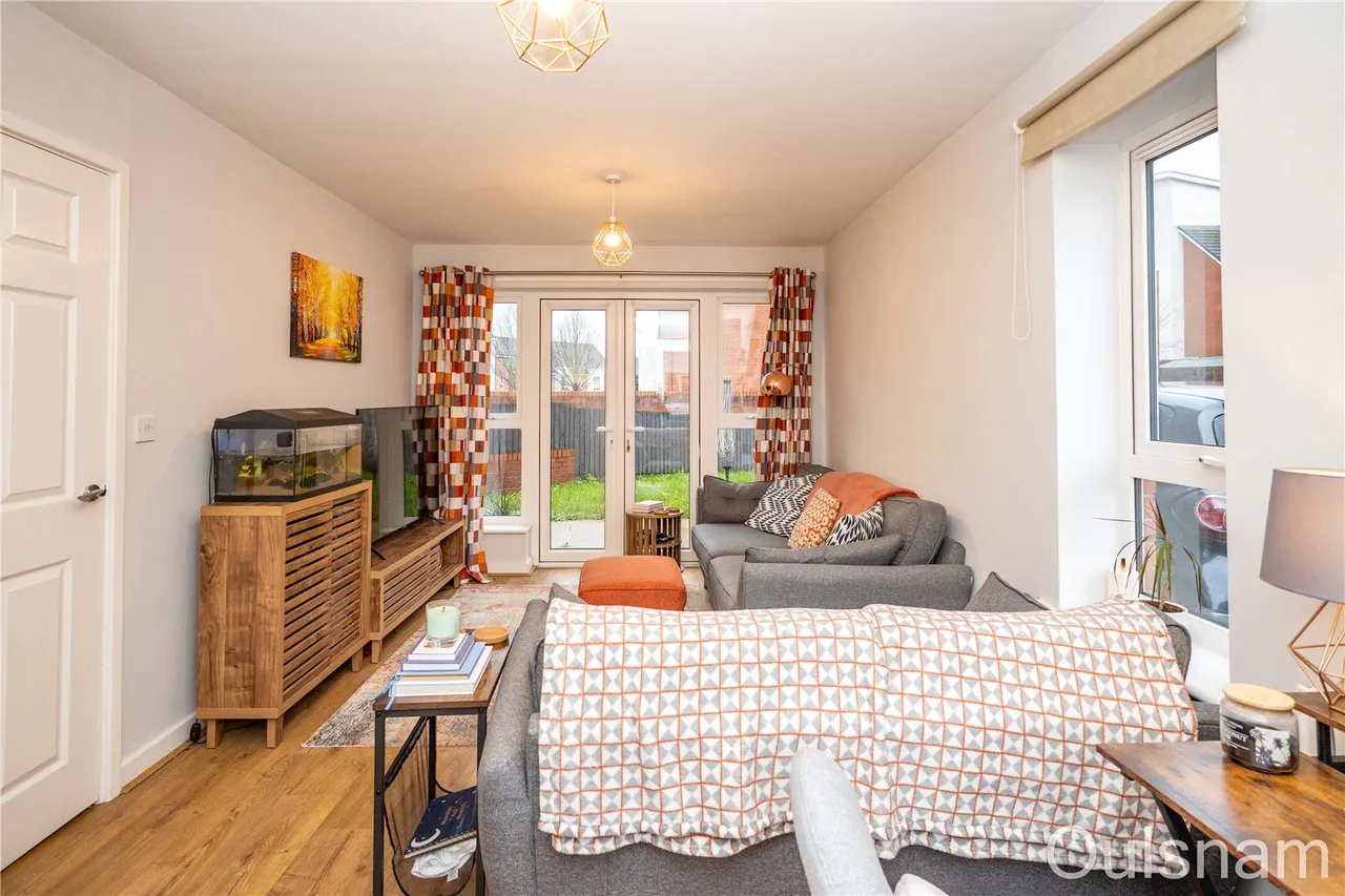 Blakeney Drive, Bromsgrove, Worcestershire, B61 8BG, photo 2