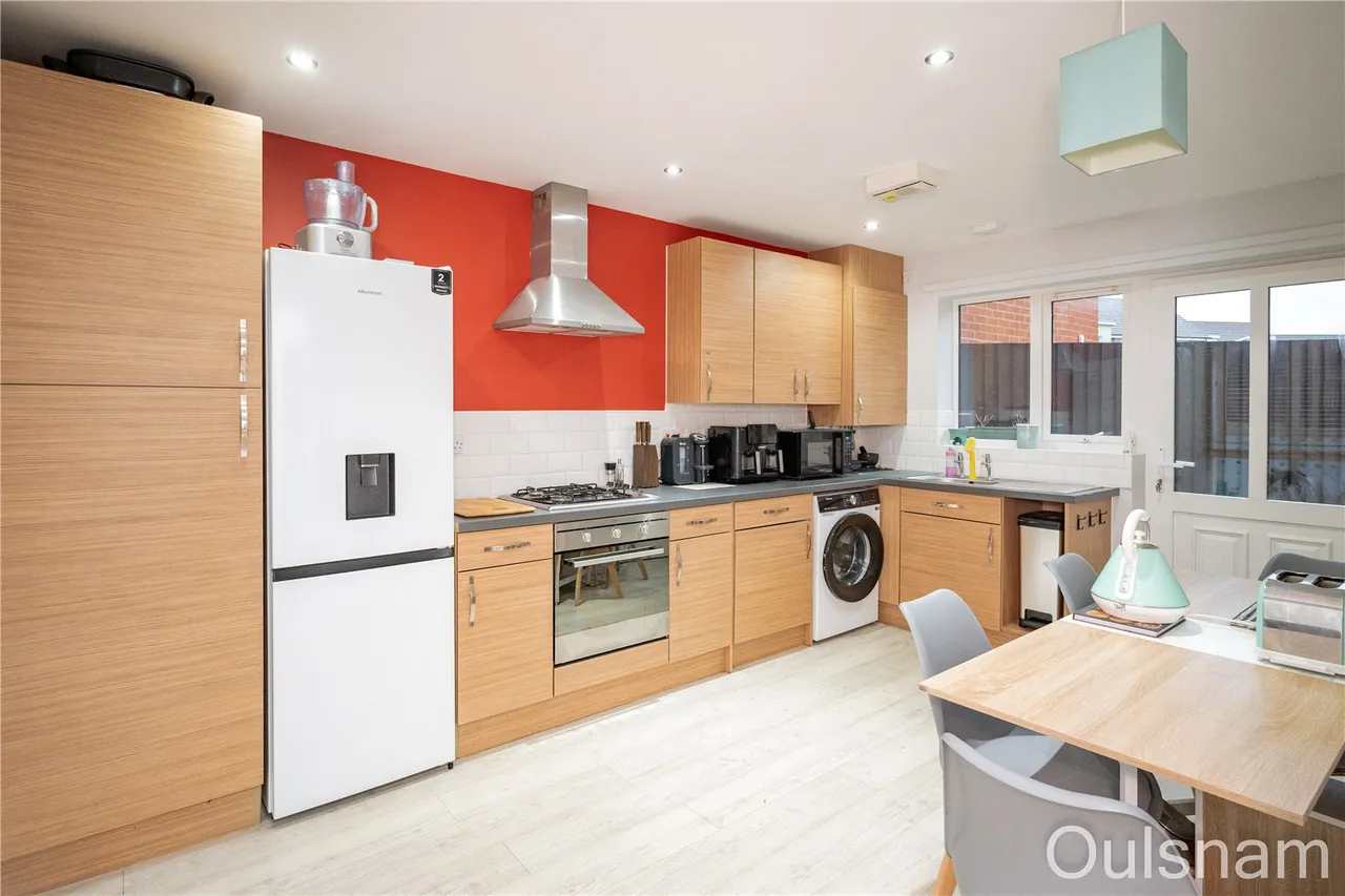 Blakeney Drive, Bromsgrove, Worcestershire, B61 8BG, photo 3