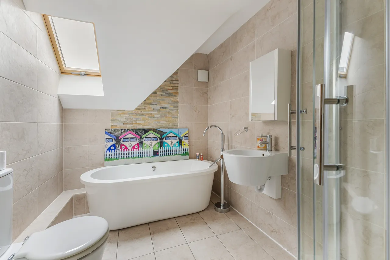 Kenton Lane, Harrow, HA3, photo 6