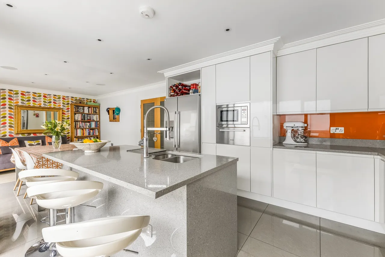 Kenton Lane, Harrow, HA3, photo 8