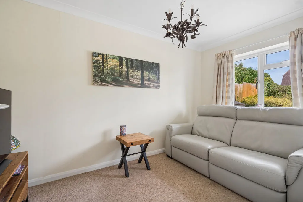 New Road, Marlow Bottom, SL7, photo 7