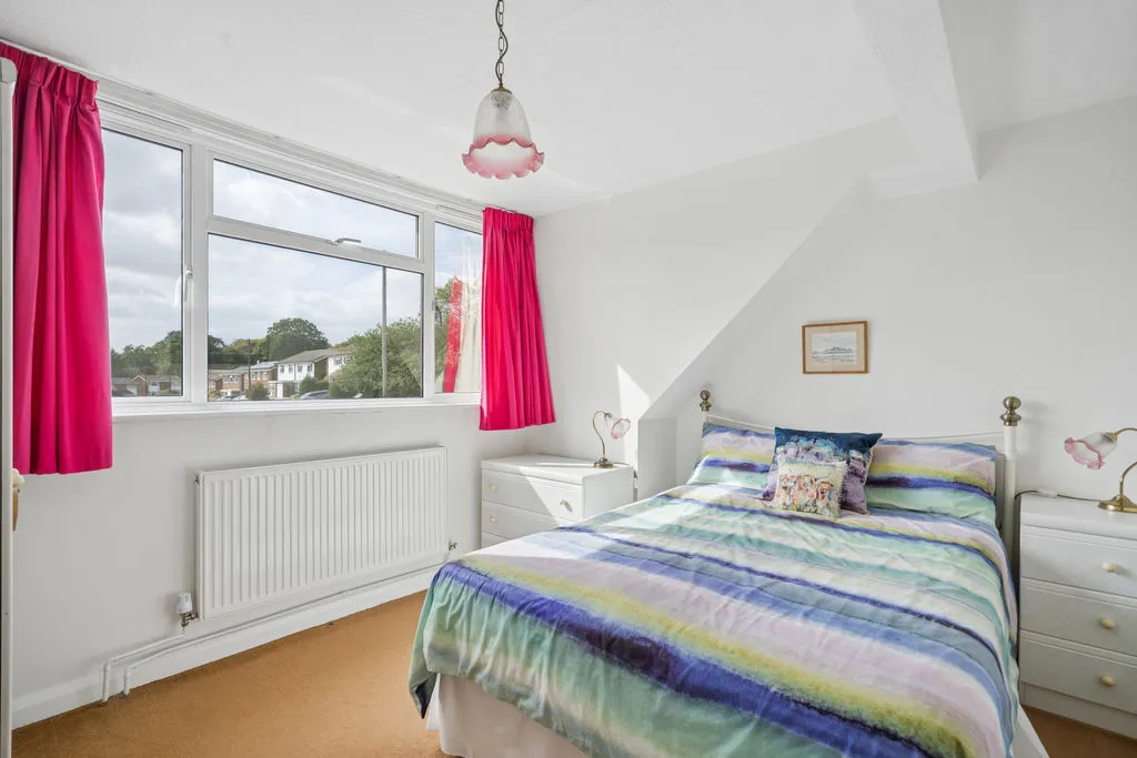 New Road, Marlow Bottom, SL7, photo 17