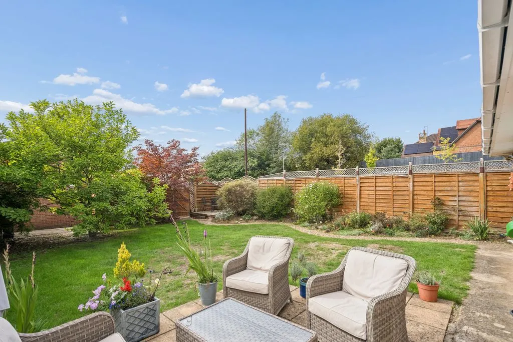 New Road, Marlow Bottom, SL7, photo 22