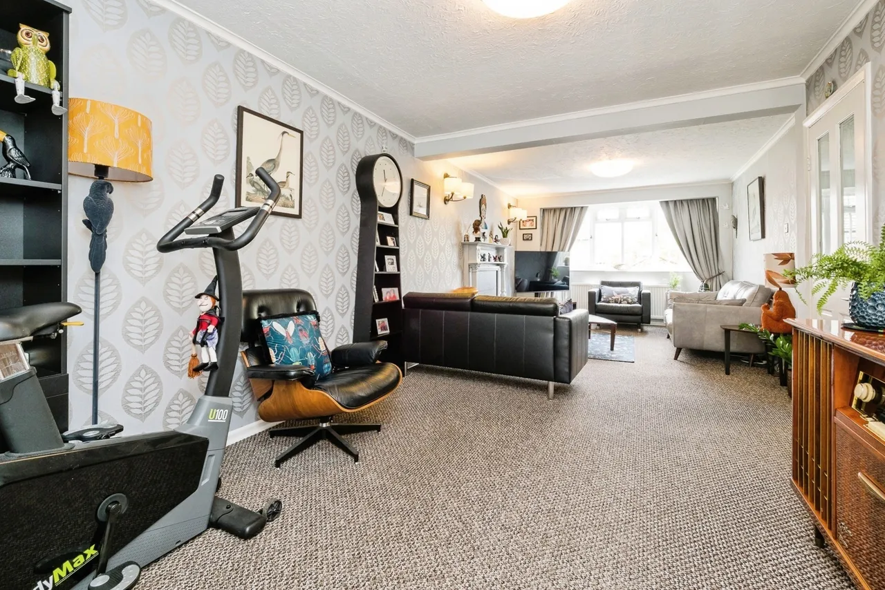 Lechmere Avenue, Chigwell, IG7, photo 5