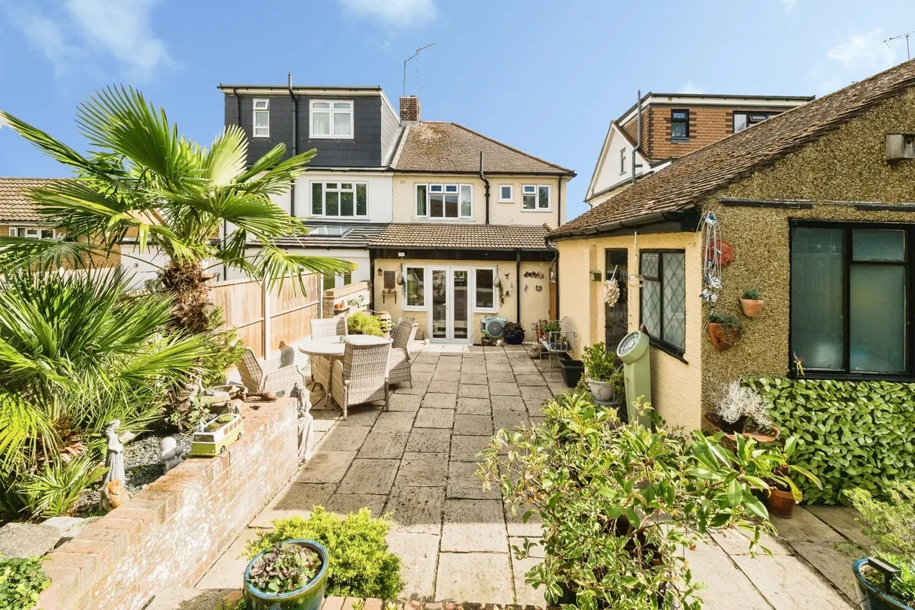 Lechmere Avenue, Chigwell, IG7, photo 19