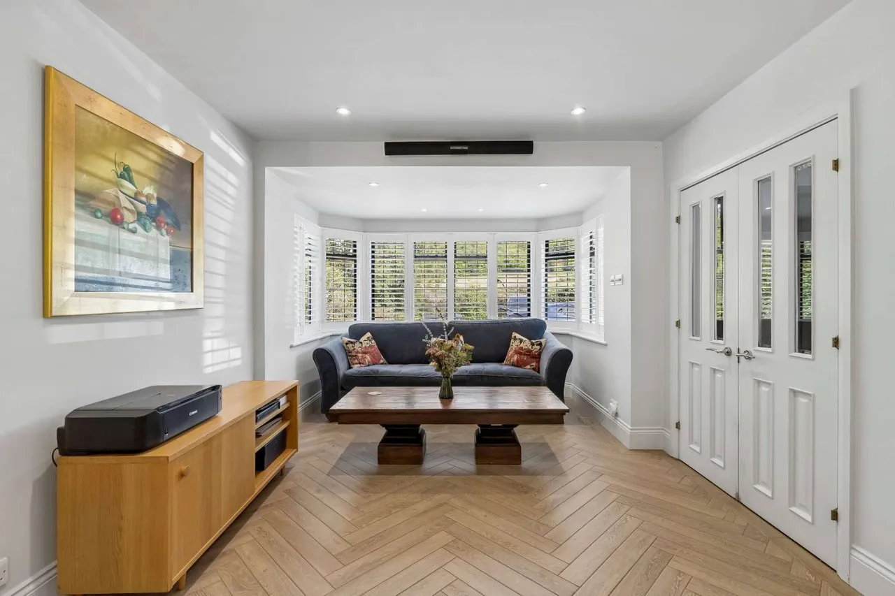 Green Dene, East Horsley, Surrey, KT24 5RG, photo 8