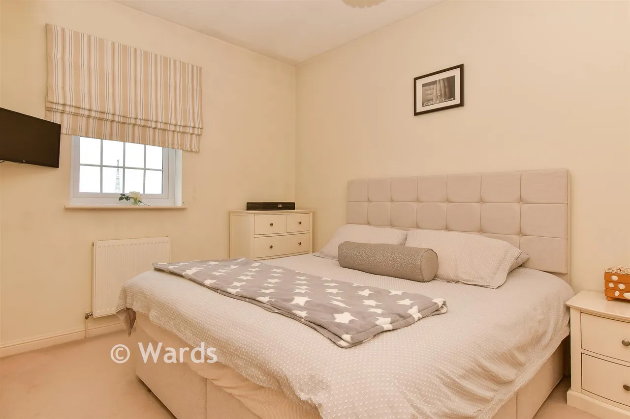 Frobisher Way, Greenhithe, DA9, photo 5