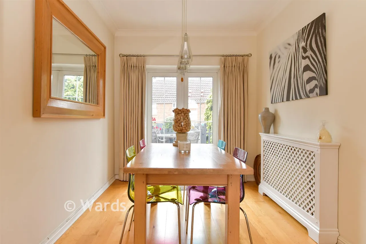 Frobisher Way, Greenhithe, DA9, photo 4
