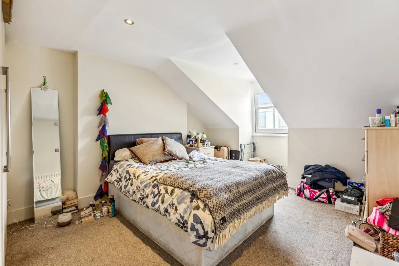 Russell Gardens, London, W14, photo 5