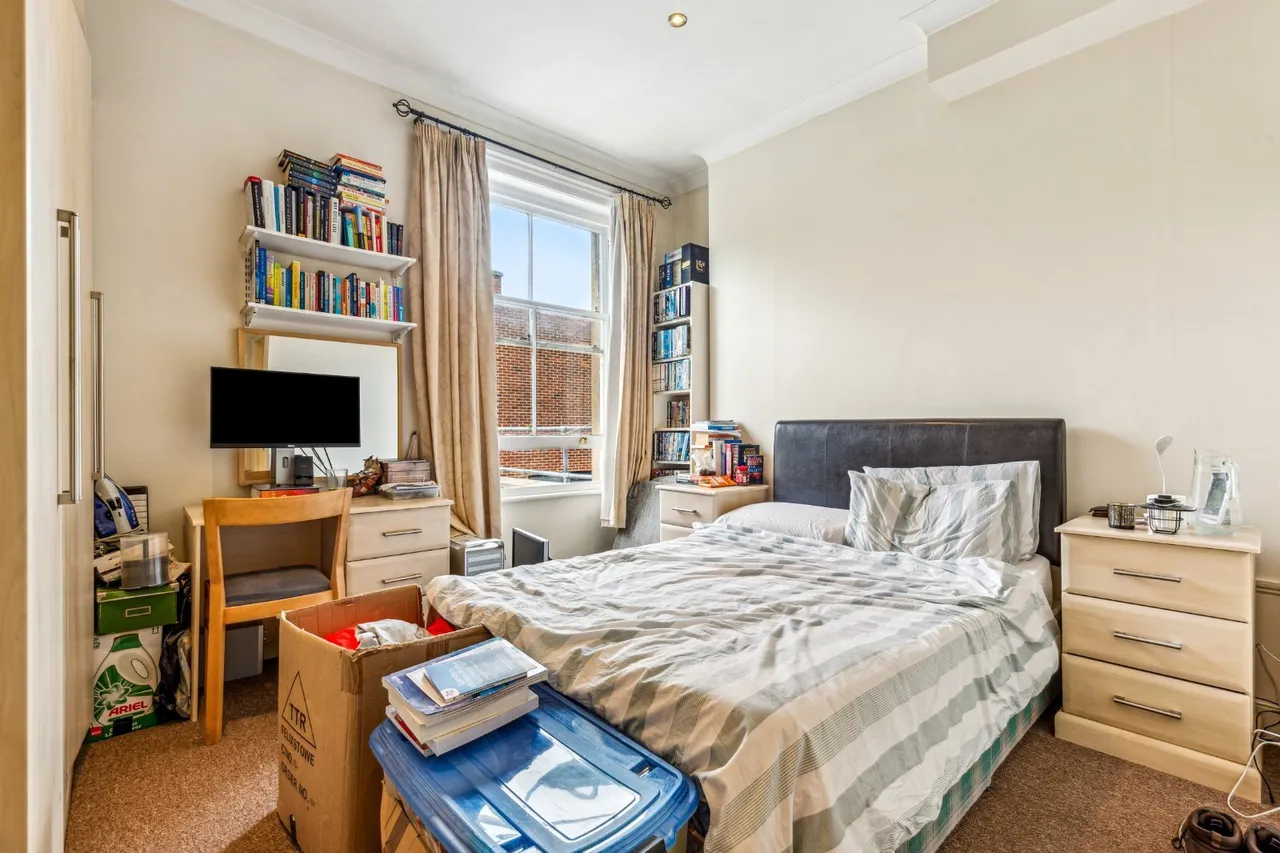 Russell Gardens, London, W14, photo 7