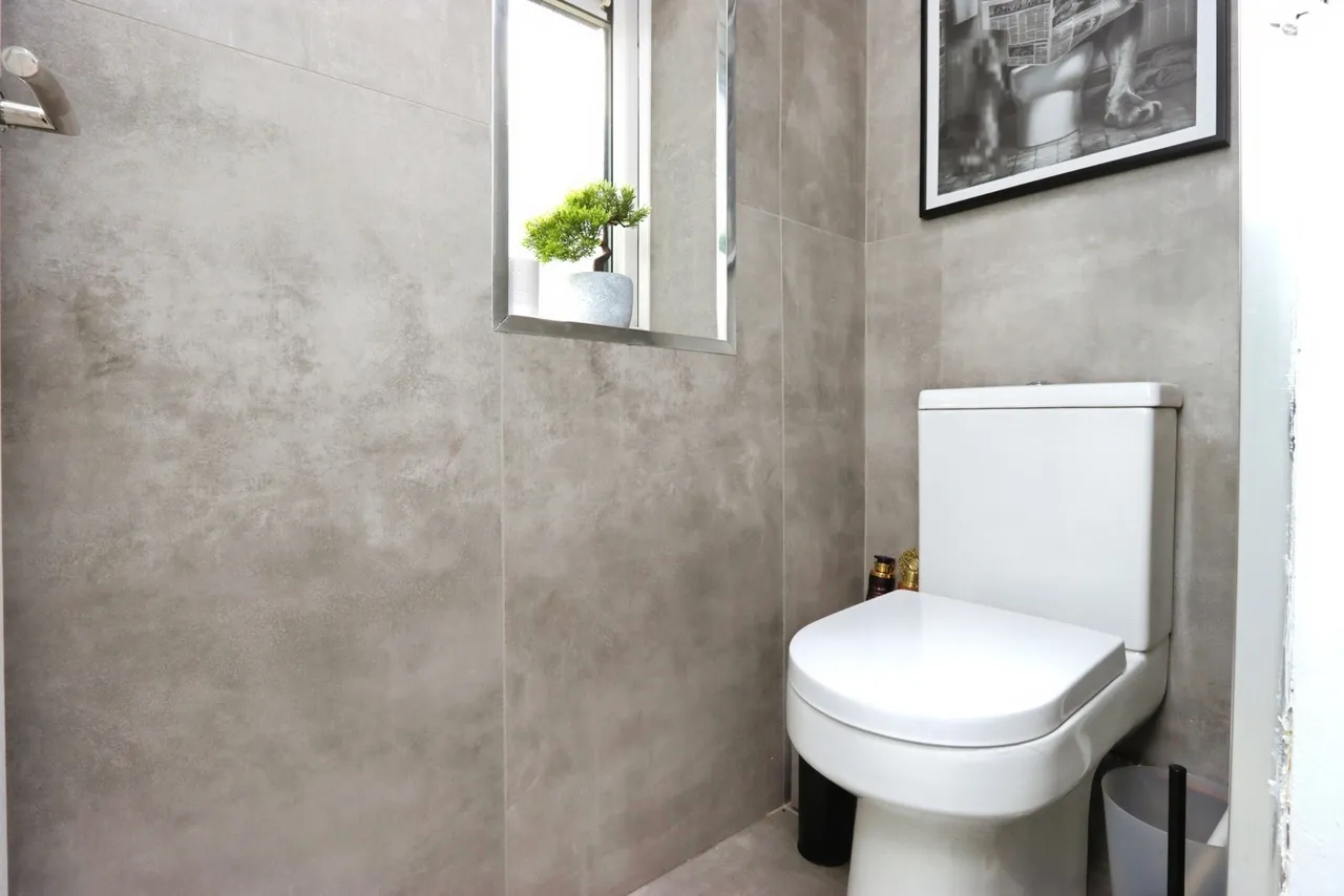Dyke Vale Place, Sheffield, South Yorkshire, S12, photo 7