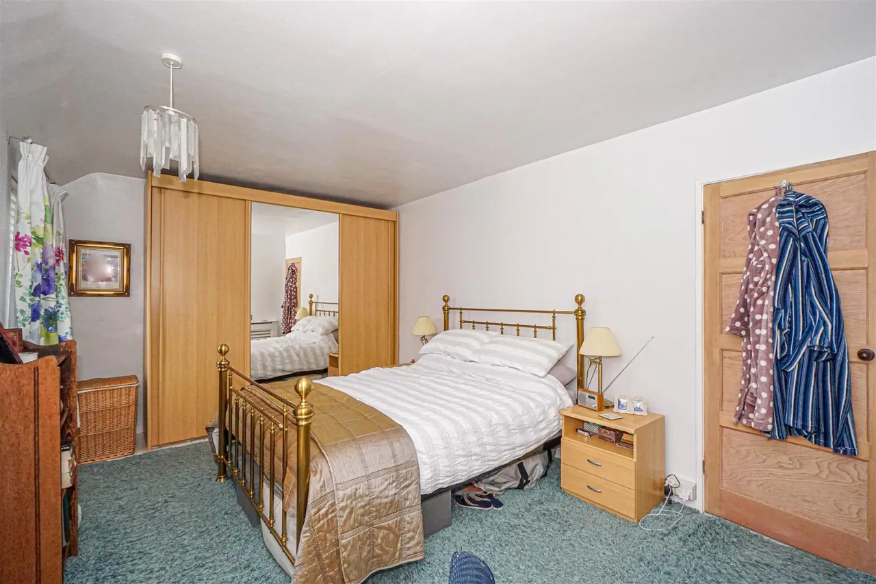 Dymond Road, St. Leonards-On-Sea, photo 15