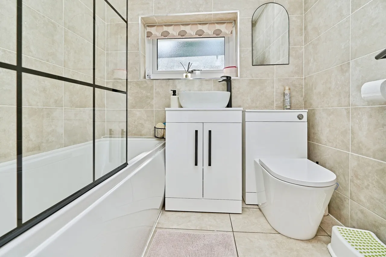 Glastonbury Crescent, WALSALL, West Midlands, WS3, photo 15