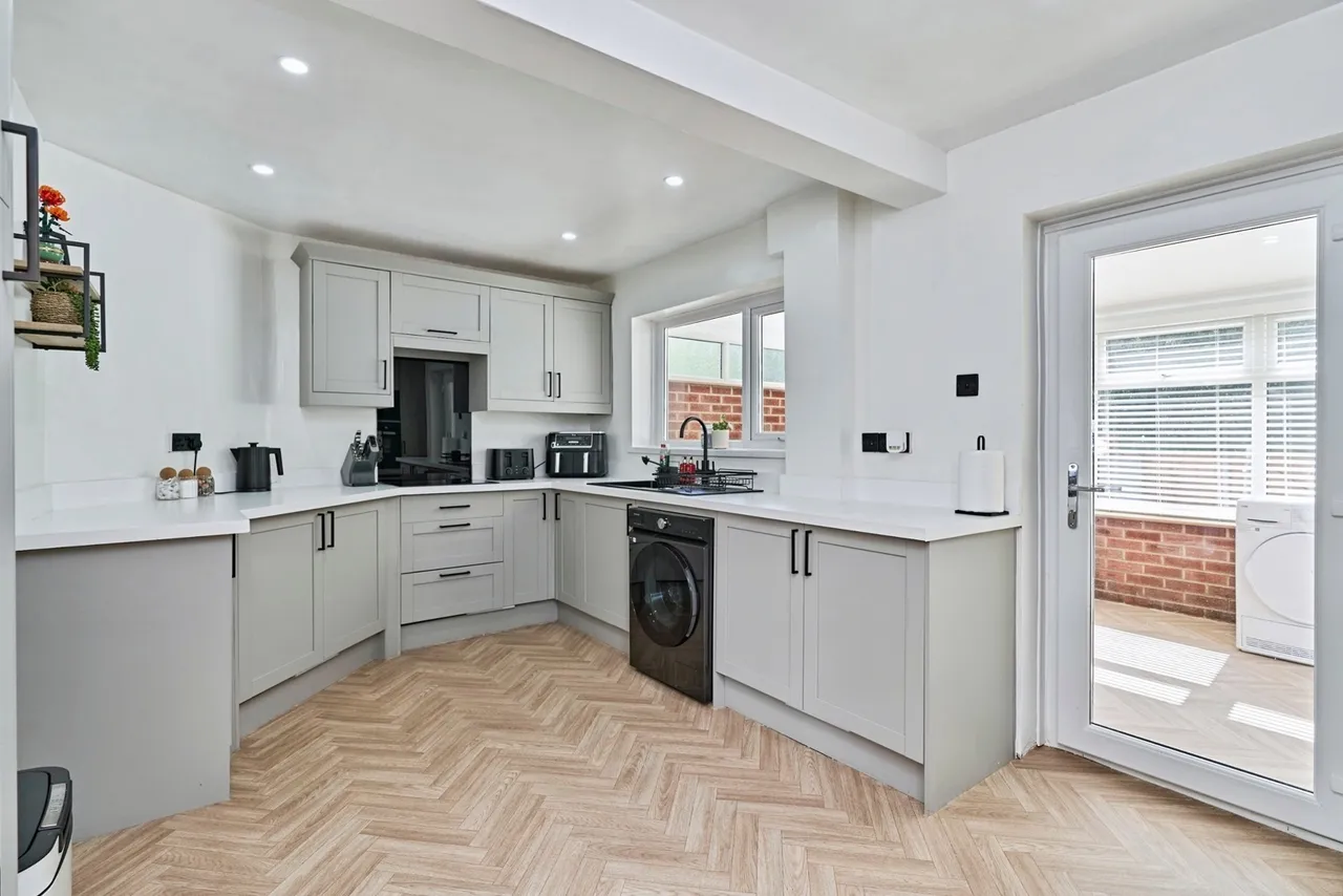 Glastonbury Crescent, WALSALL, West Midlands, WS3, photo 4