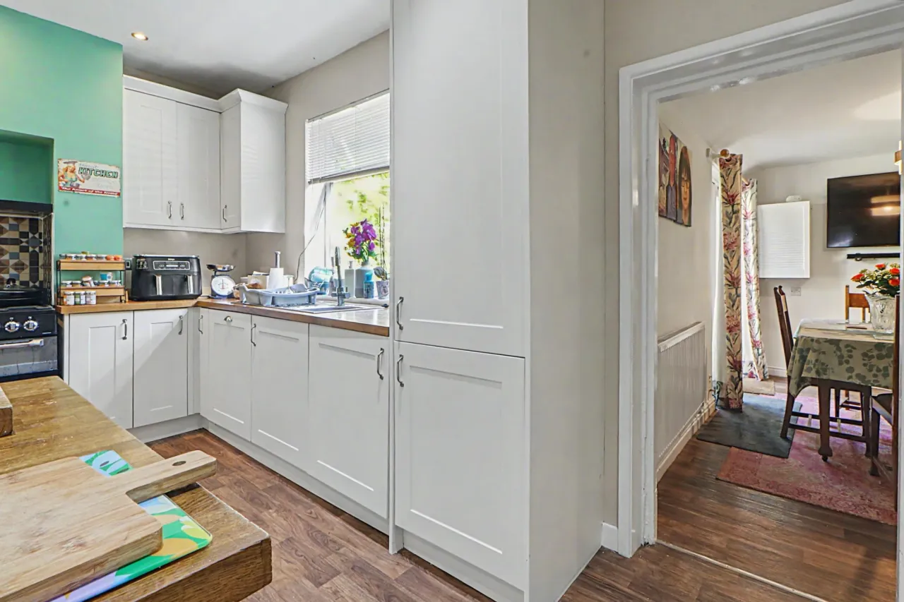 Wereton Road, Audley, photo 5