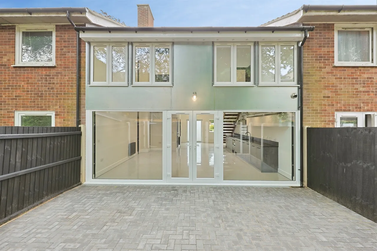 2 bed house for sale — Upton Road, Norwich