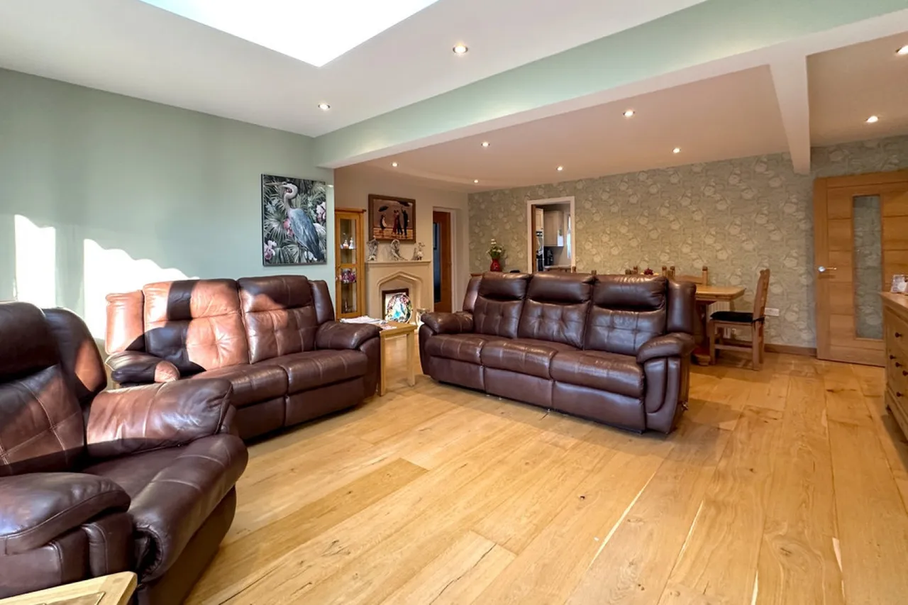 Station Road, Balsall Common, photo 5