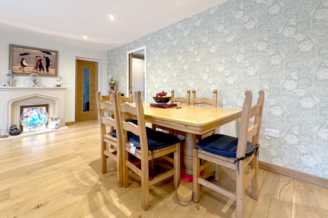 Station Road, Balsall Common, photo 6
