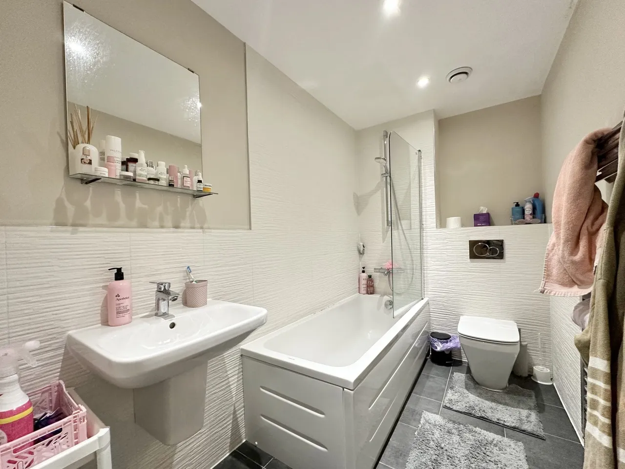 Flat 10, Station Gardens, Buckingham, 50 Moreton Road, MK18 1LA, photo 9