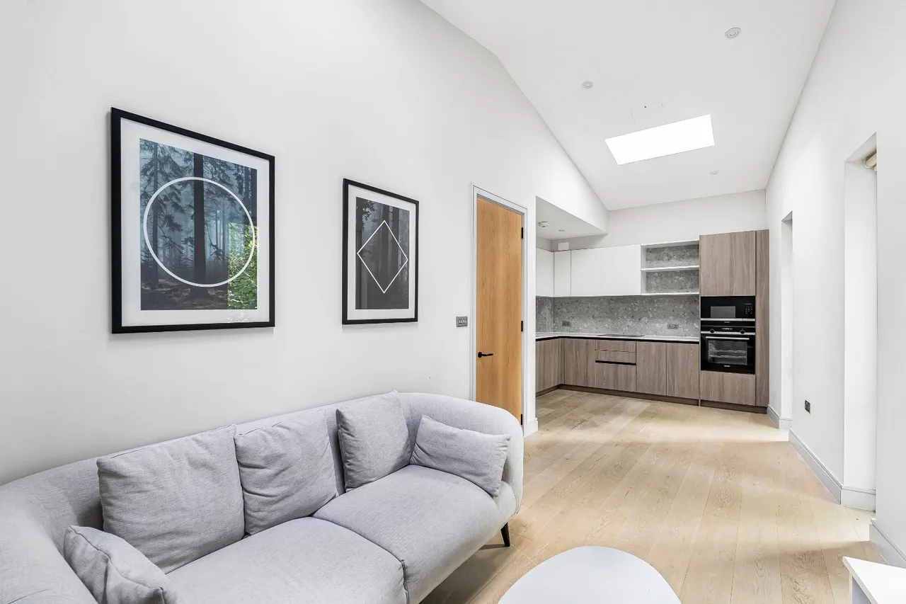 1 bed flat for sale, Wakefield Street, London, WC1N