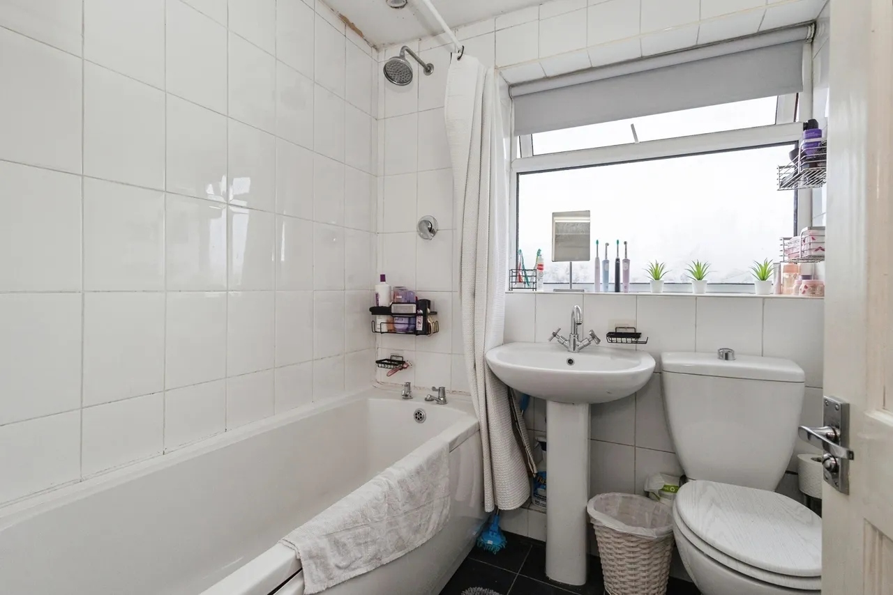 Palmerston Road, Denton, Manchester, Greater Manchester, M34, photo 14