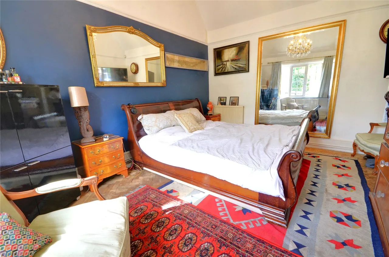 Dunnings Road, East Grinstead, RH19, photo 4