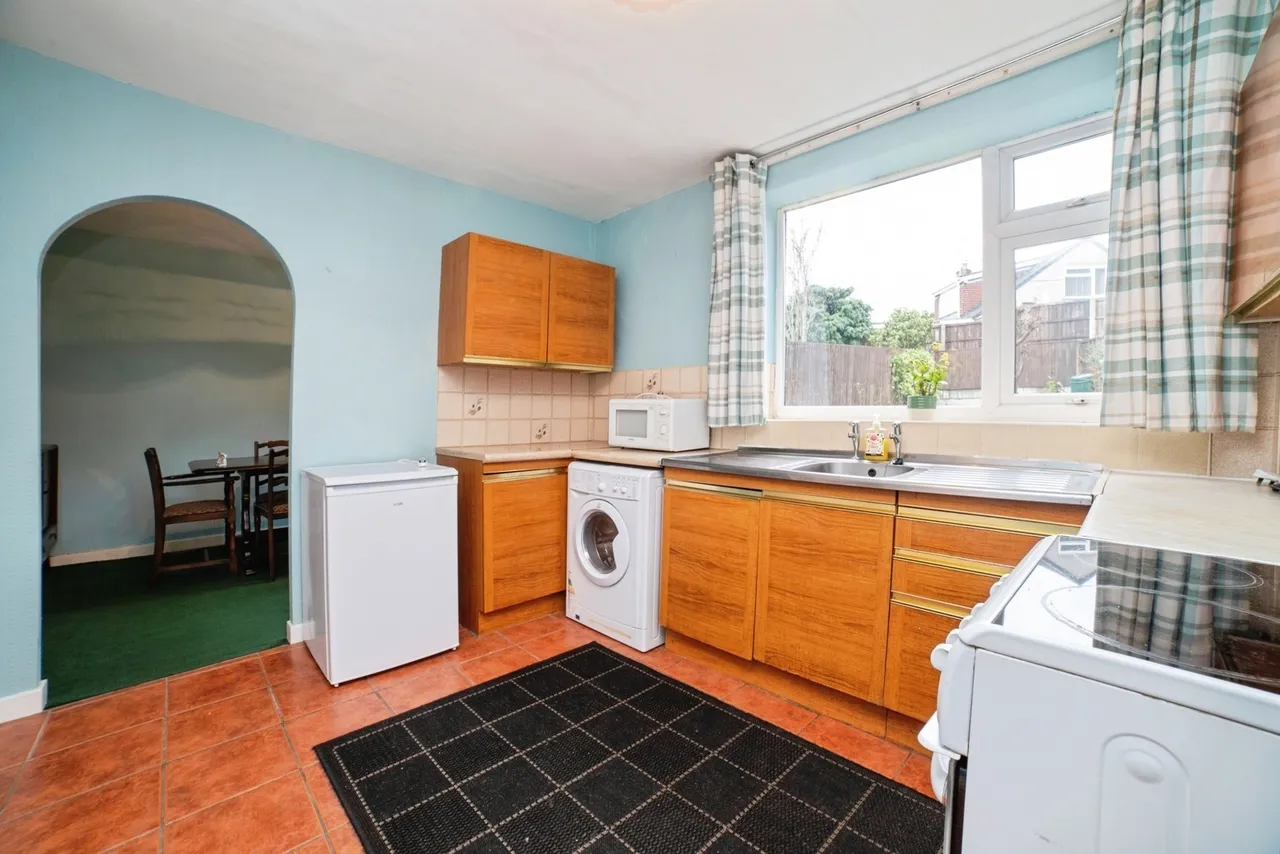 Dormy Close, Mansfield Woodhouse, Mansfield, Nottinghamshire, NG19, photo 6