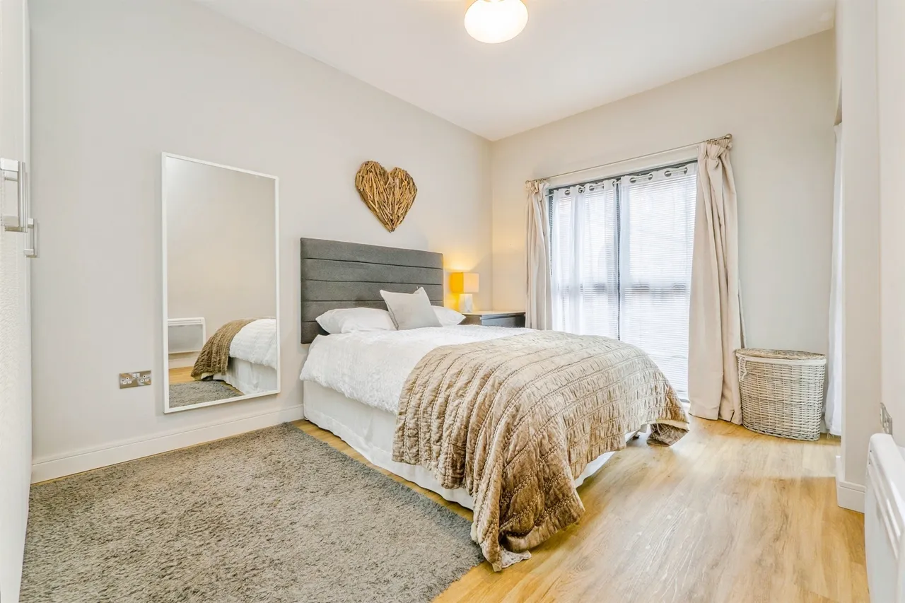 Romilly Crescent, Cardiff, photo 12