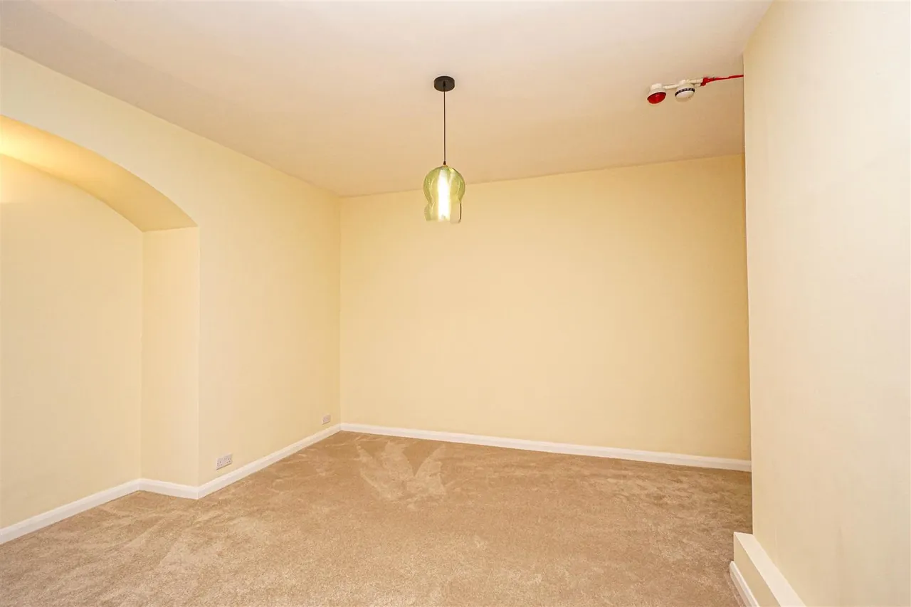 Pevensey Road, St Leonards-On-Sea, photo 4