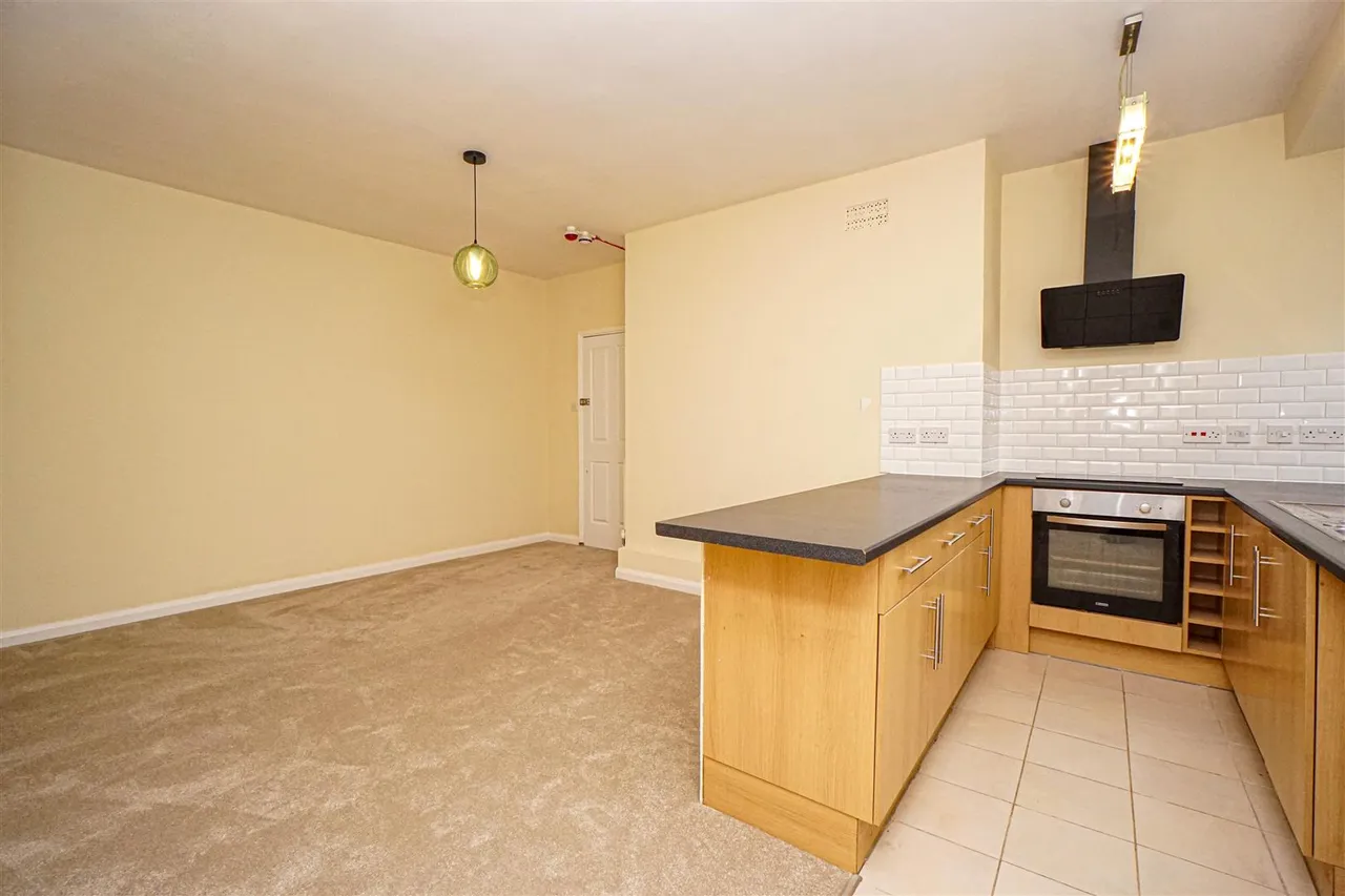 Pevensey Road, St Leonards-On-Sea, photo 11