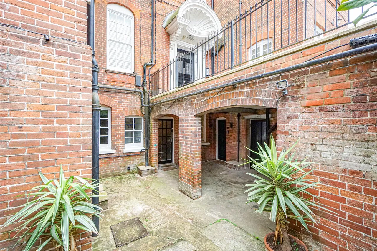 Pevensey Road, St Leonards-On-Sea, photo 8